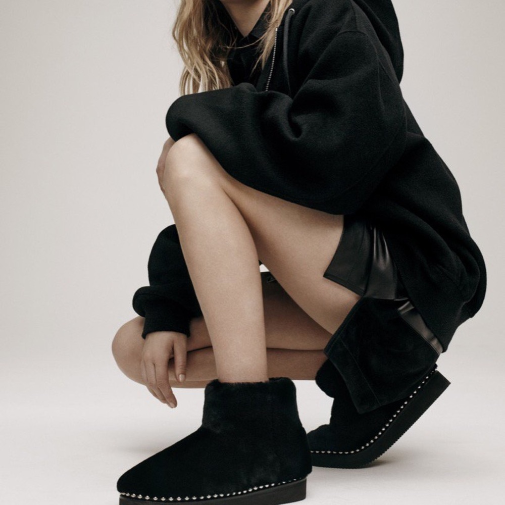 ALEXANDER WANG YUMI BOOTS (NEW IN BOX)